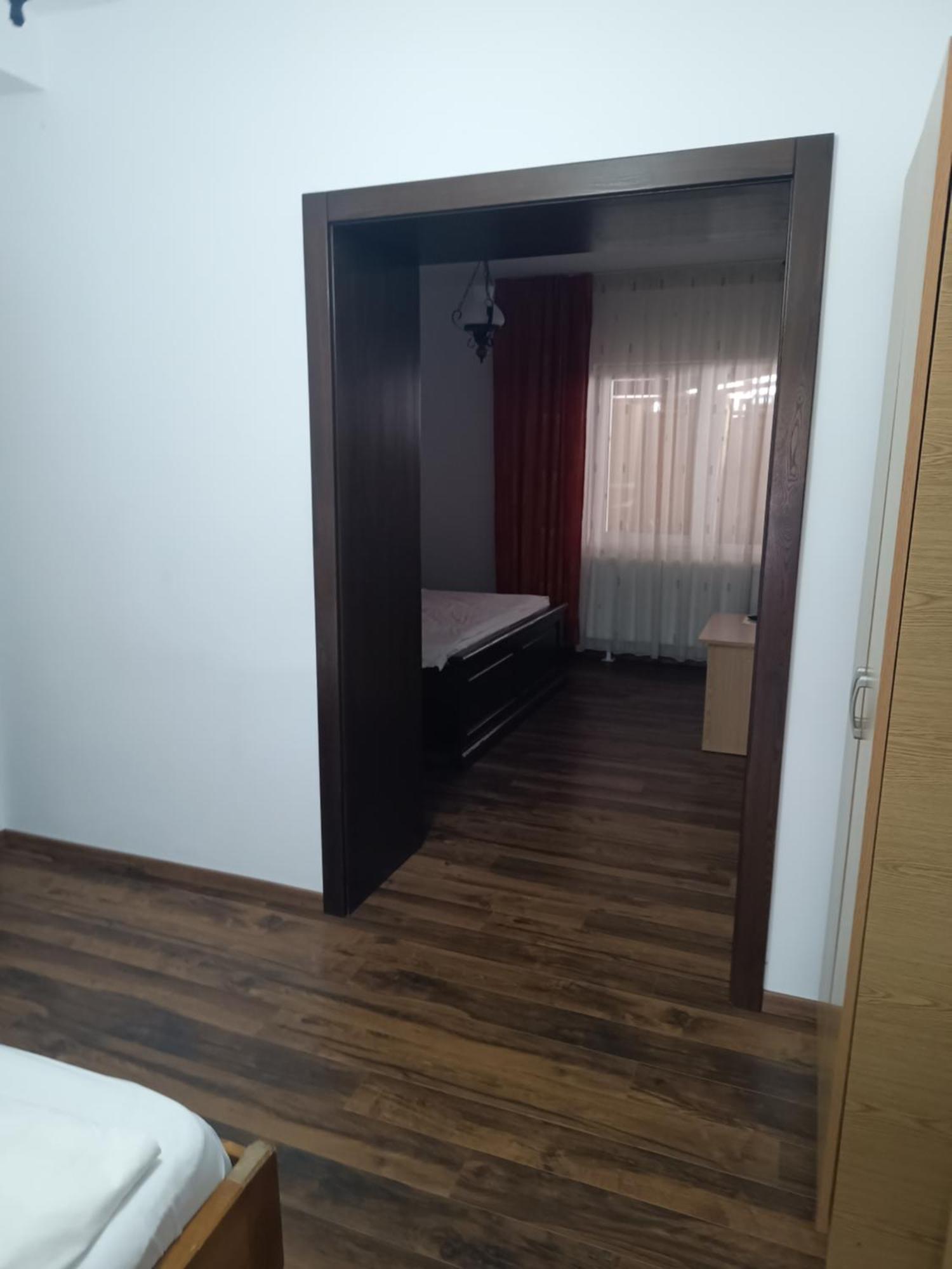 Pensiunea In Poiana Glód Kültér fotó